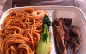 家里有人回沪分开隔离了不住一起.那家里人可以上班吗 家人都阳了还用分开隔离吗